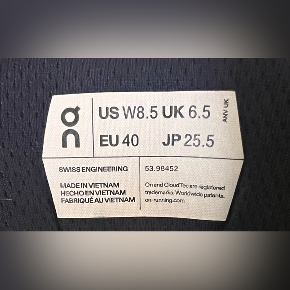 On Cloud Trax hiking boots women’s walking shoes size 8.5 - Picture 6 of 7